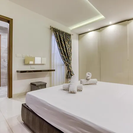 Comfortable Family In With Terrace & 2 Bathrooms 莫斯塔
